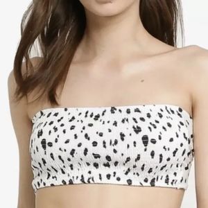 TOPSHOP Bandeau Crop Top Women's Size 6 Dalmatian Print Smocked White Black NWT